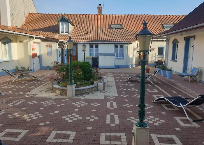 Logis - Hotel & Restaurant \